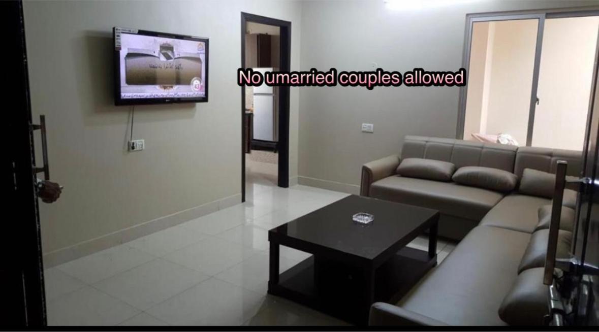 • Faizi Furnished Apartments Faisalabad Exteriör bild